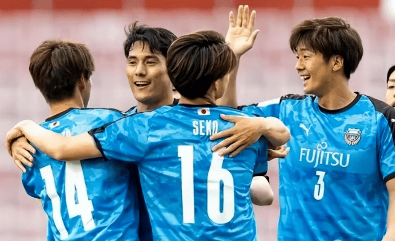 神户胜利船横滨水手：日职争霸燃情上演的简单介绍